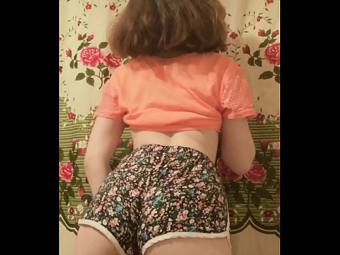 ❤️ Seksual gənc körpə kamera qarşısında şortunu soyundurur ❌ Keyfiyyətli seks bizdə ❌️