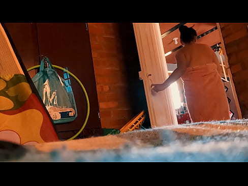 ❤️ Dayım mənim arxamca duşa girir, mən duş qəbul edərkən məni sikir. ❌ Keyfiyyətli seks bizdə ❌️